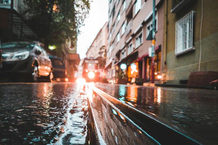 Cambio climático agrava lluvias torrenciales y muertes en España Cambio climático agrava lluvias torrenciales y muertes en España
