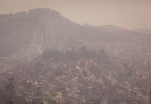 Un estudio advierte de que los incendios contaminan el aire más de lo estimado Un estudio advierte de que los incendios contaminan el aire más de lo estimado