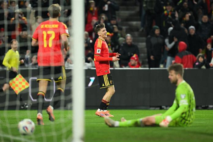 La FIFA reflexiona sobre una evolución de la regla del fuera de juego La FIFA reflexiona sobre una evolución de la regla del fuera de juego