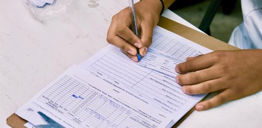 ISSSTE refuerza campaña de vacunación invernal en el centro de Guadalajara ante bajas temperaturas