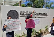 Tapatíos se solidarizaron con Venezuela frente al consulado estadounidense