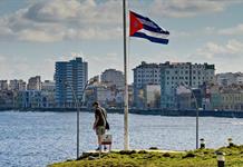 Gobierno cubano enfrenta incertidumbre por posible cese de petróleo venezolano