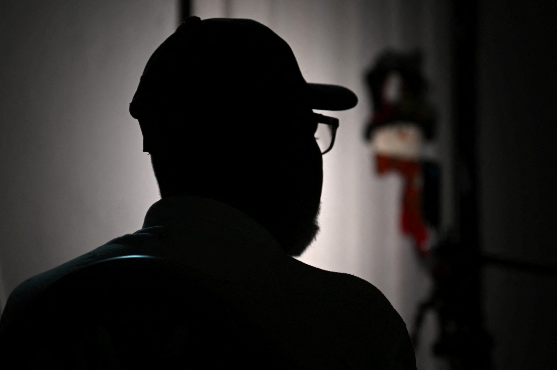 Desertores de fuerzas de seguridad venezolanas analizan futuro tras caída de Maduro