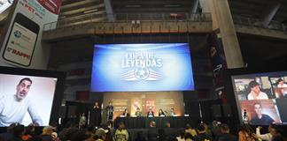 Rafael M&aacute;rquez y Fernando Hierro promueven partido de leyendas en Guadalajara