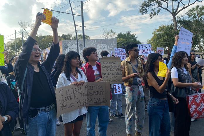 “La calidad del transporte no vale el alza: ciudadanos alzan la voz contra el tarifazo “La calidad del transporte no vale el alza: ciudadanos alzan la voz contra el tarifazo