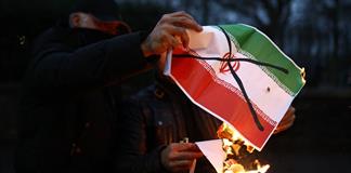&iquest;Pueden las protestas en Ir&aacute;n hacer vacilar al poder?
