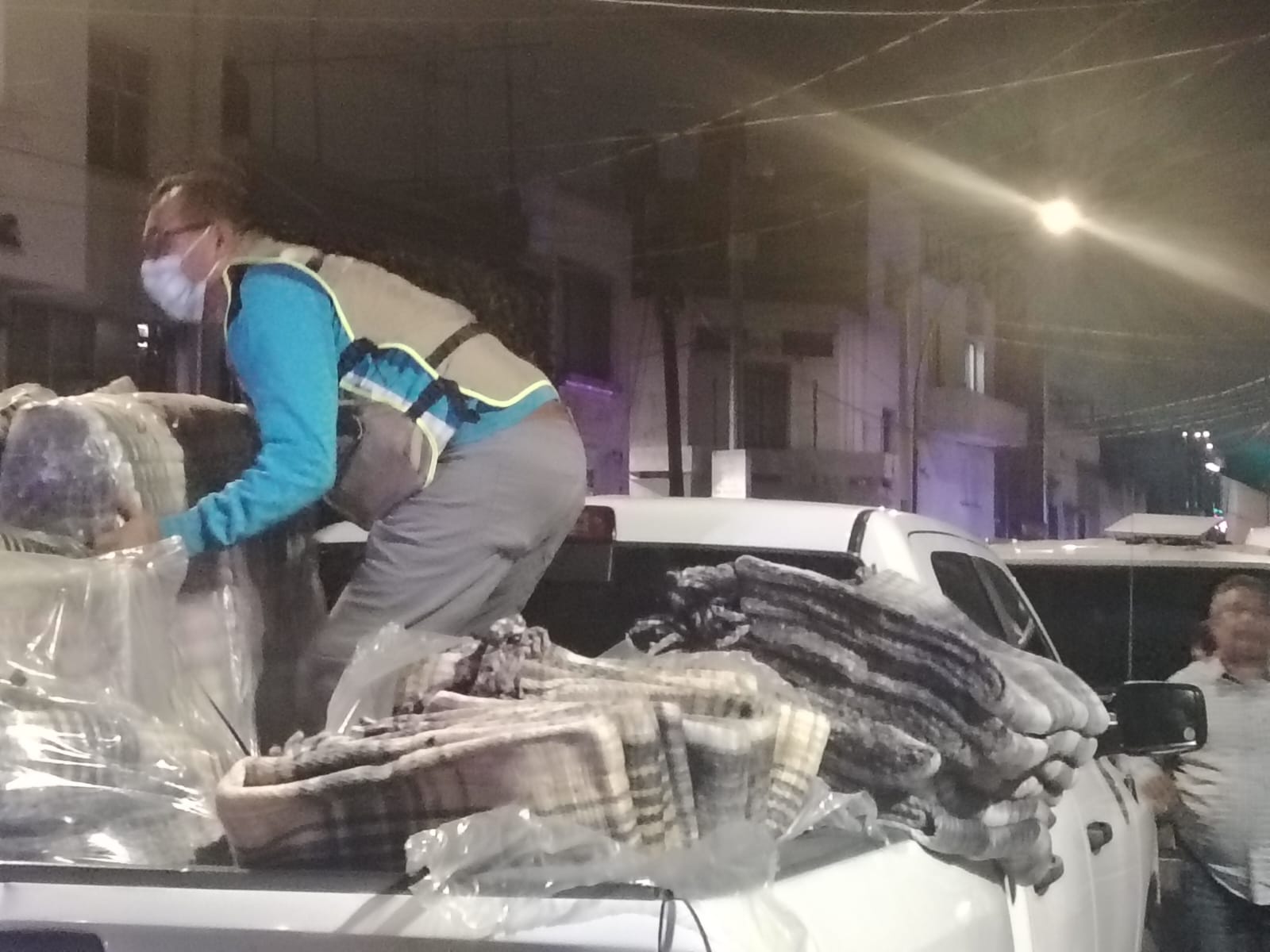 Ante baja en temperaturas, DIF Jalisco emprende campaña para asistir a personas sin hogar Ante baja en temperaturas, DIF Jalisco emprende campaña para asistir a personas sin hogar