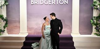 Netflix presenta temporada 4 Bridgerton en Par&iacute;s antes de su estreno