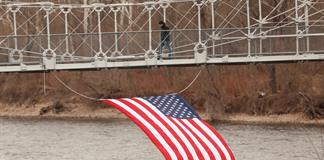 Esperaba m&aacute;s: el apoyo a Trump disminuye un a&ntilde;o despu&eacute;s de su regreso al poder