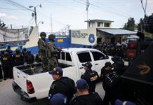 Presidente de Guatemala decreta estado de sitio tras asesinato de ocho polic&iacute;as por pandilleros