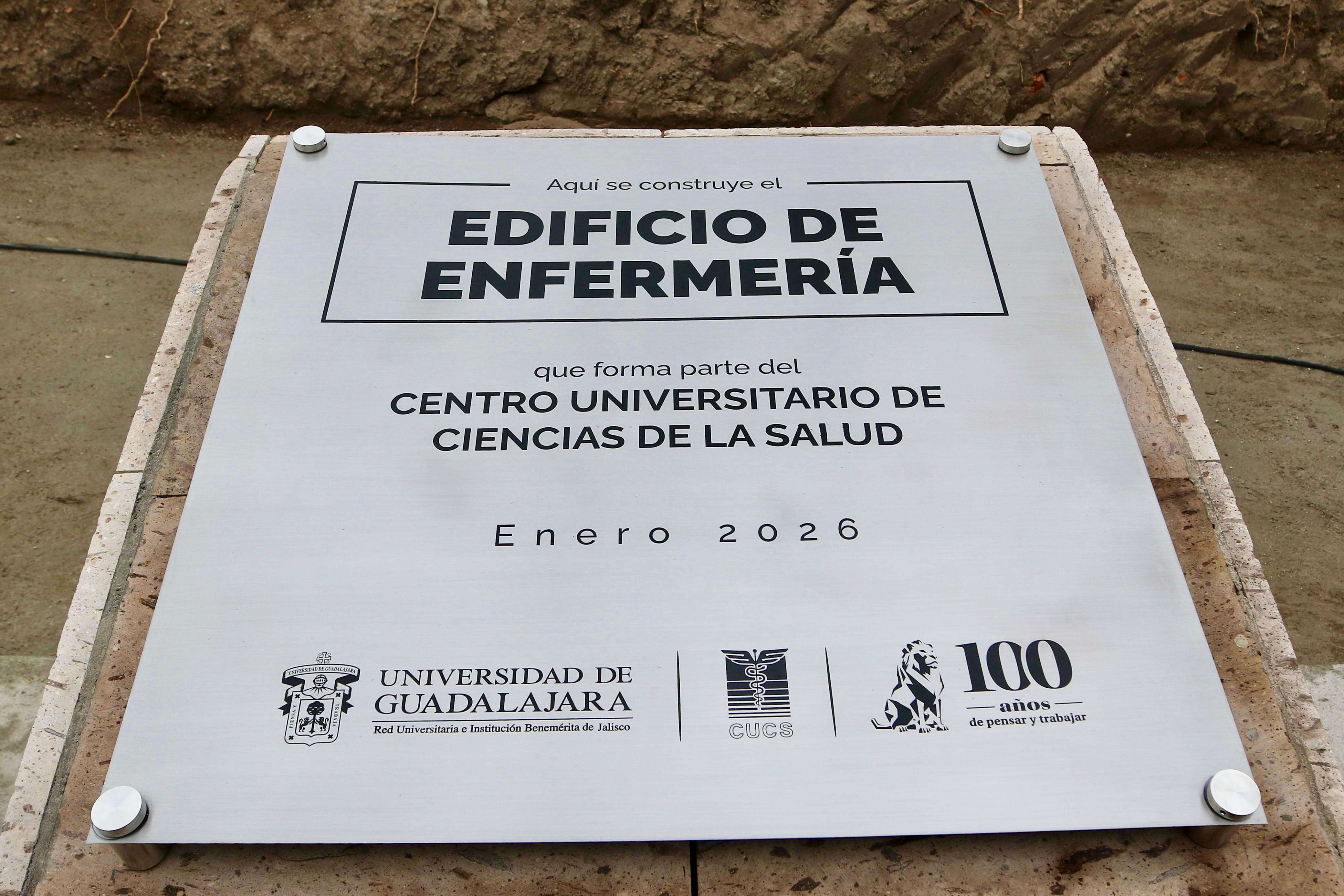 Inicia construcción de nueva escuela de enfermería de la UdeG
