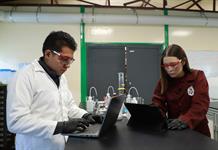 Estudiantes del IPN desarrollan Puribag, plástico biodegradable que reducirá inundaciones