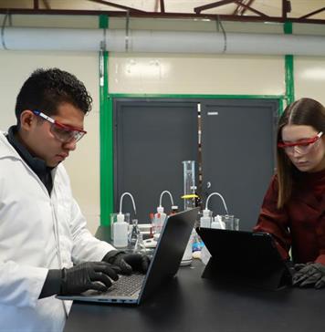 Estudiantes del IPN desarrollan Puribag, plástico biodegradable que reducirá inundaciones Estudiantes del IPN desarrollan Puribag, plástico biodegradable que reducirá inundaciones