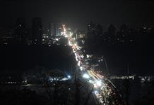 Kiev baila para desafiar el frío polar y los ataques rusos