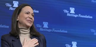 Trump dice que podr&iacute;a involucrar a Mar&iacute;a Corina Machado en el futuro de Venezuela