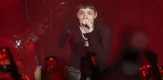 El mexicano Peso Pluma anuncia una audaz gira en 30 ciudades de EE.UU. a partir de marzo