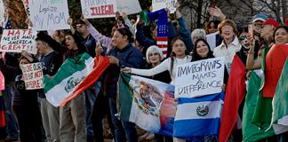 El primer a&ntilde;o de Trump: un ataque sin precedentes a los migrantes en EE.UU.