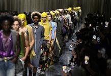 Anderson reinventa los cl&aacute;sicos de Dior con toques punk en la Semana de la Moda masculina