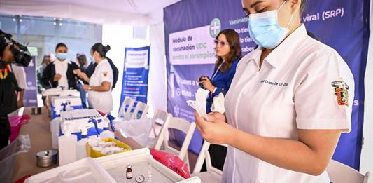 La UdeG sumará a estudiantes para reforzar vacunación contra sarampión