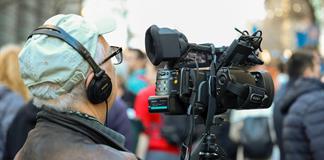 M&aacute;s de 300 periodistas encarcelados en el mundo para finales de 2025, seg&uacute;n el CPJ