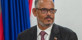 Cinco miembros del Consejo Presidencial de Hait&iacute; exigen la destituci&oacute;n del primer ministro