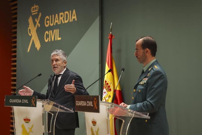 Los fallecidos en accidente ferroviario se quedan en 45, tras dos cuerpos localizados hoy Los fallecidos en accidente ferroviario se quedan en 45, tras dos cuerpos localizados hoy