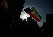 Dif&iacute;cil dormir durante las protestas de Ir&aacute;n, dice una campeona de ajedrez exiliada