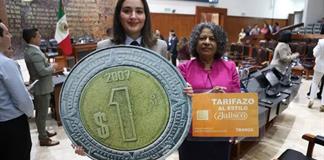 Por tarifazo, llueven críticas en el Congreso a titulares de Transporte y Hacienda Por tarifazo, llueven críticas en el Congreso a titulares de Transporte y Hacienda