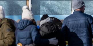 Donald Trump baja tono y coordina con gobernador Tim Walz en Minnesota