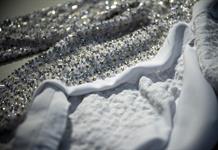 La búsqueda de novedades lleva el bordado a la moda masculina La búsqueda de novedades lleva el bordado a la moda masculina