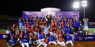 Charros barren a Tomateros y se coronan bicampeones de la Liga del Pacífico Charros barren a Tomateros y se coronan bicampeones de la Liga del Pacífico