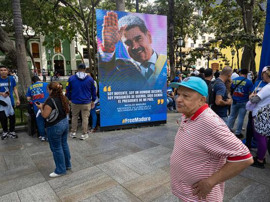 Protesta en Ciudad de M&eacute;xico exige liberaci&oacute;n de Nicol&aacute;s Maduro tras operativo estadounidense
