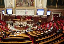 La UE apoya proyecto de Francia de prohibir las redes sociales a menores de 15 a&ntilde;os