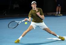 Sinner se cita con Djokovic en semis de Australia, Swiatek eliminada Sinner se cita con Djokovic en semis de Australia, Swiatek eliminada