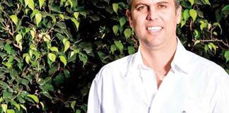 El diputado Alberto Alfaro deja a Morena y se suma al PVEM