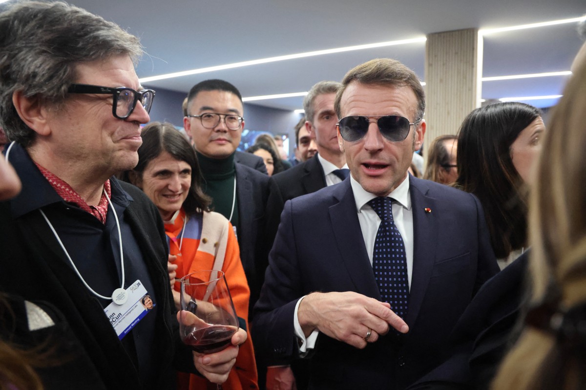 Las gafas de Macron ilustran los tiempos difíciles de fabricantes de lentes en Francia Las gafas de Macron ilustran los tiempos difíciles de fabricantes de lentes en Francia