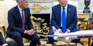 Donald Trump amenaza con arancel del 50 % a aeronaves canadienses por certificaci&oacute;n Gulfstream