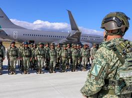 Secretaría de la Defensa despliega 1,600 militares en Sinaloa tras ataque a diputados de MC Secretaría de la Defensa despliega 1,600 militares en Sinaloa tras ataque a diputados de MC
