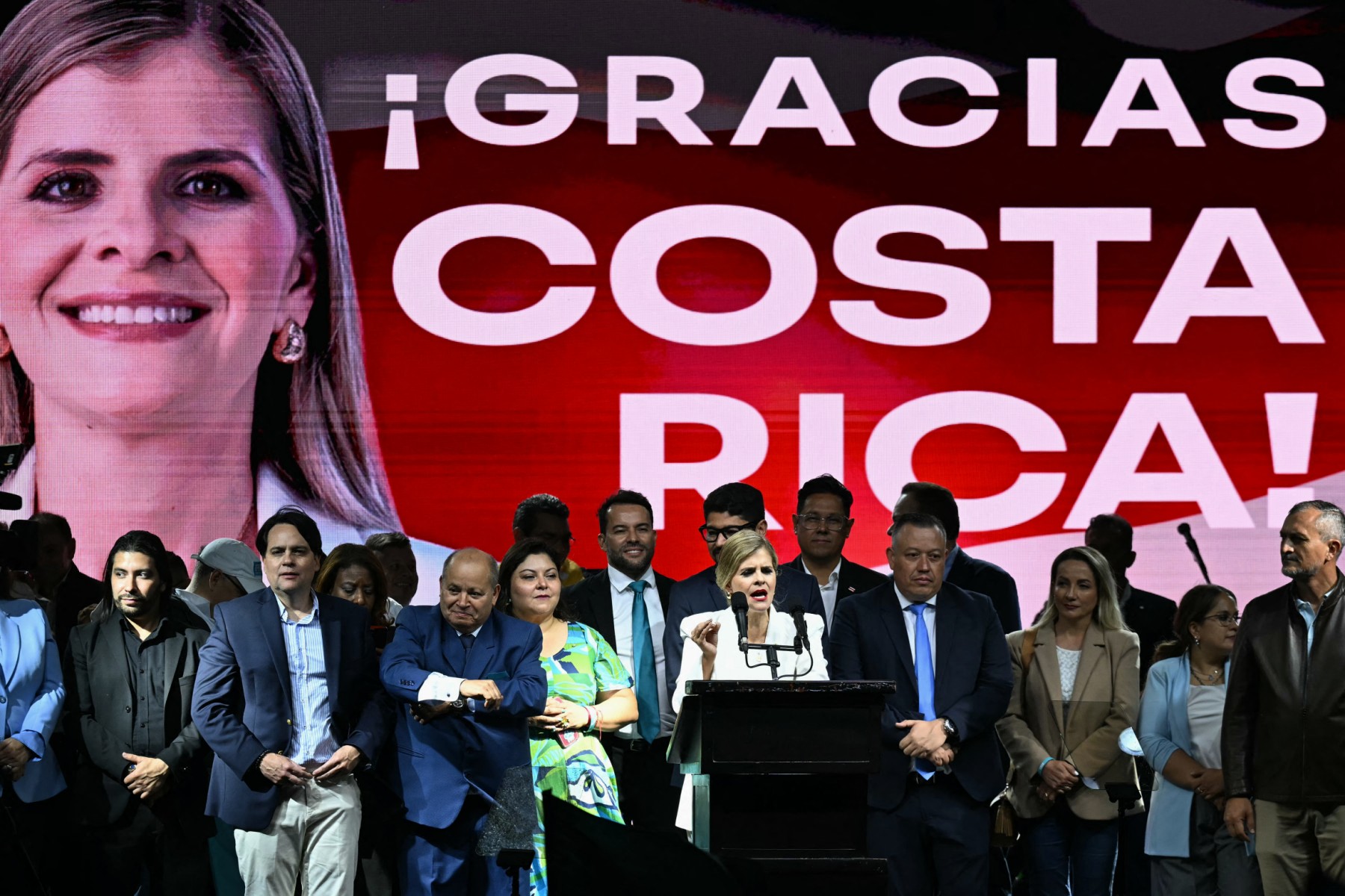 Laura Fernández gana presidencia de Costa Rica con 48,3% de votos