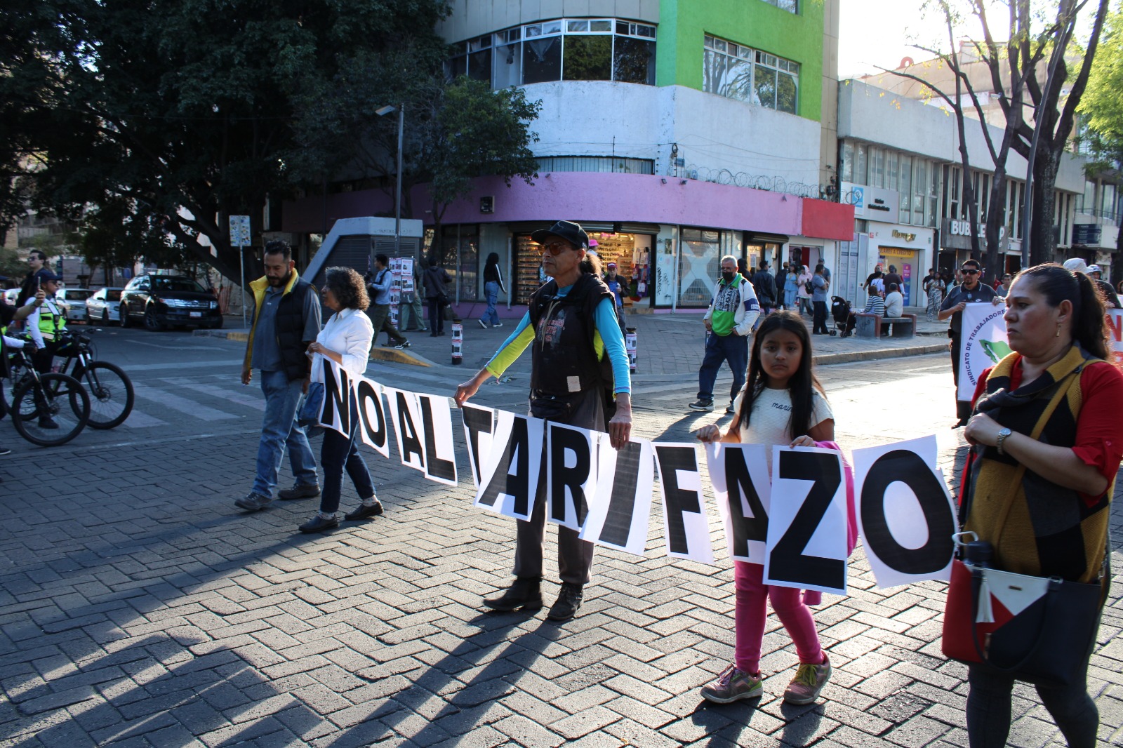 Ciudadanos anuncian jornadas sabatinas de manifestaciones contra el tarifazo Ciudadanos anuncian jornadas sabatinas de manifestaciones contra el tarifazo
