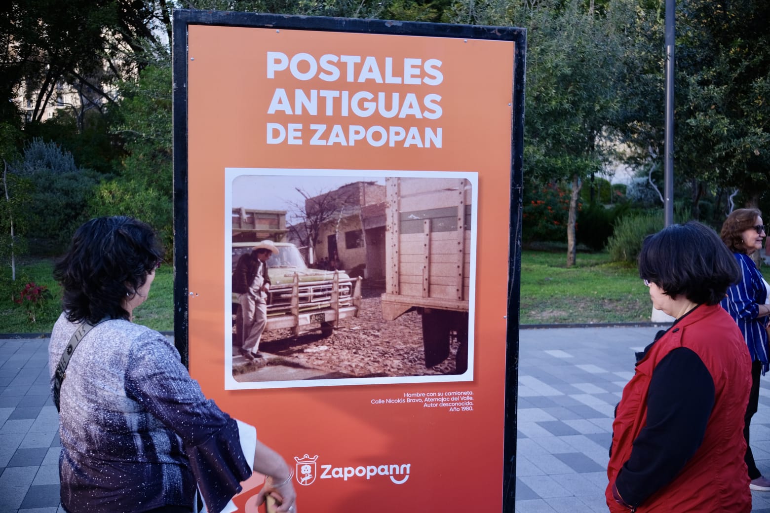 Exponen las “Postales Antiguas de Zapopan”, un portal a las tradiciones y estilos de vida del pasado