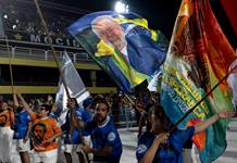 ¿Homenaje o propaganda? Desfile sobre Lula para Carnaval desata polémica en Brasil ¿Homenaje o propaganda? Desfile sobre Lula para Carnaval desata polémica en Brasil