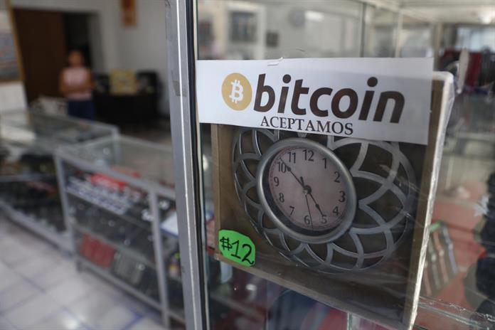 El bitcóin pierde casi el 7 % y registra su mínimo desde noviembre de 2024 El bitcóin pierde casi el 7 % y registra su mínimo desde noviembre de 2024