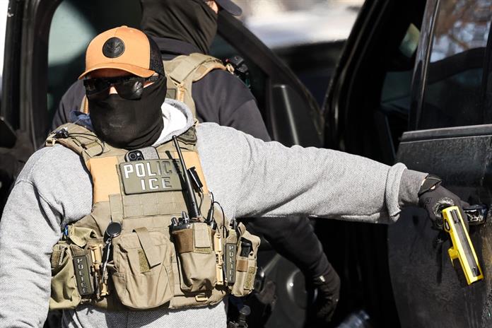 Nueva York desplegará observadores para vigilar a los agentes de inmigración Nueva York desplegará observadores para vigilar a los agentes de inmigración