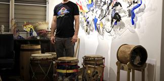 Los artesanos preservan la percusión tradicional de Puerto Rico que hace sonar Bad Bunny