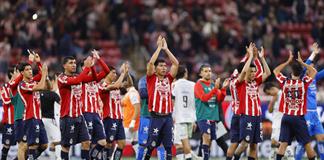 Chivas buscar&aacute; mantener paso perfecto ante Mazatl&aacute;n