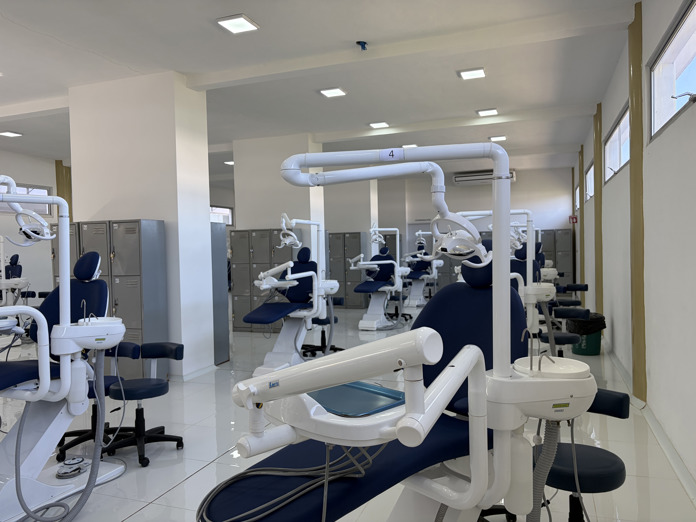 Inauguran segundo piso de Clínica Escuela de Odontología del CUSur