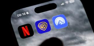 El CEO de Paramount ofrece compromisos de producci&oacute;n y estrenos en cine si compra Warner