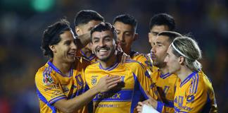 Tigres arrolla al Santos y Chivas mantiene su paso perfecto en el Clausura mexicano