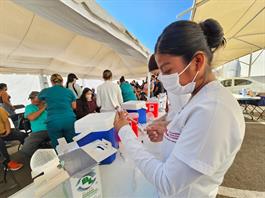 Instalan macrom&oacute;dulo de vacunaci&oacute;n contra sarampi&oacute;n y otras enfermedades en el Hospitalito de Zapopan